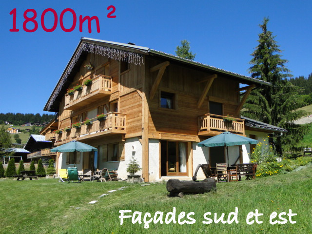 Façade sud-est en été