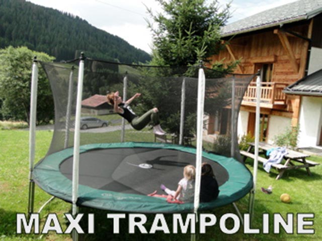 Trampoline